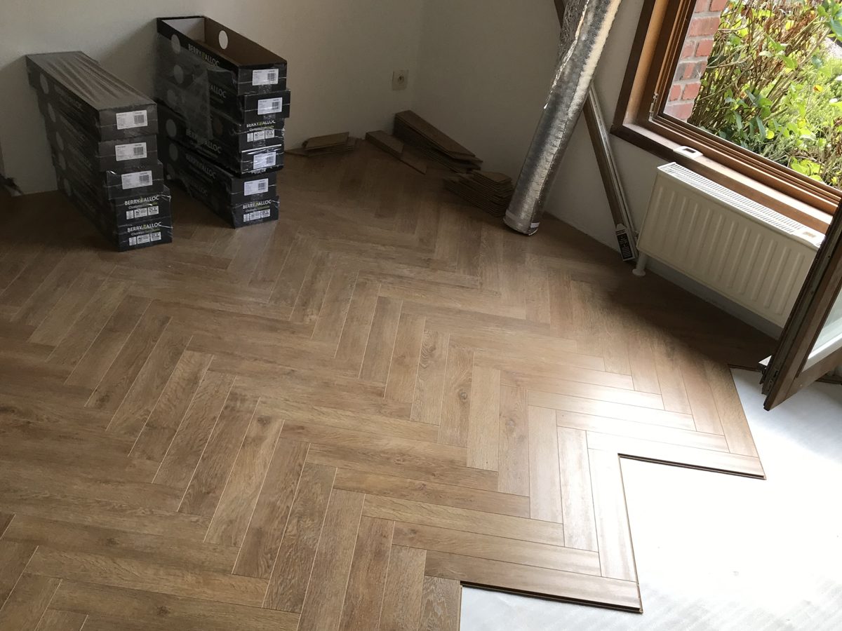 Pose de parquet en chevrons